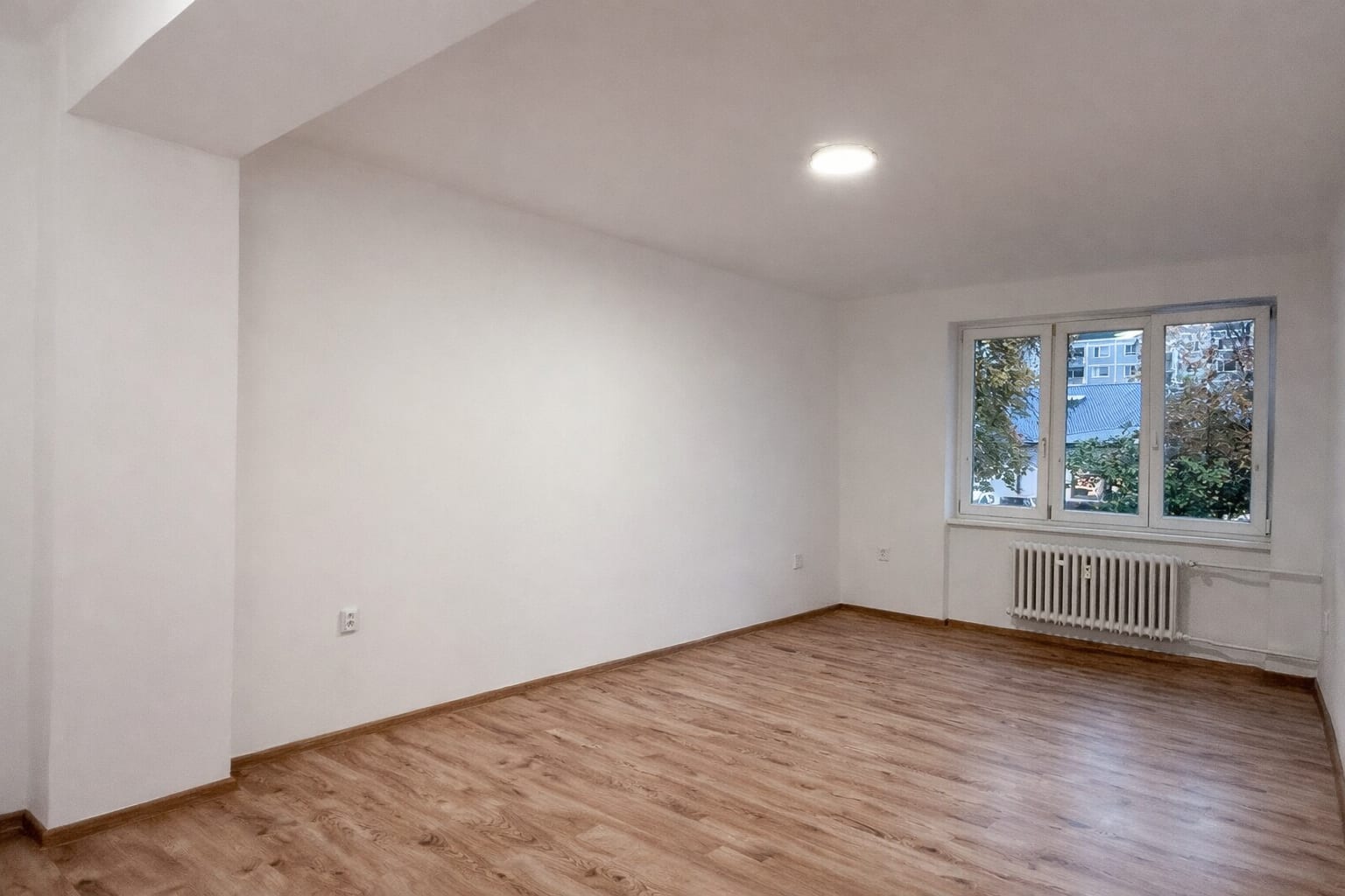 2+1 ul. Pohraniční stráže 344, Kraslice – Náhled 5
